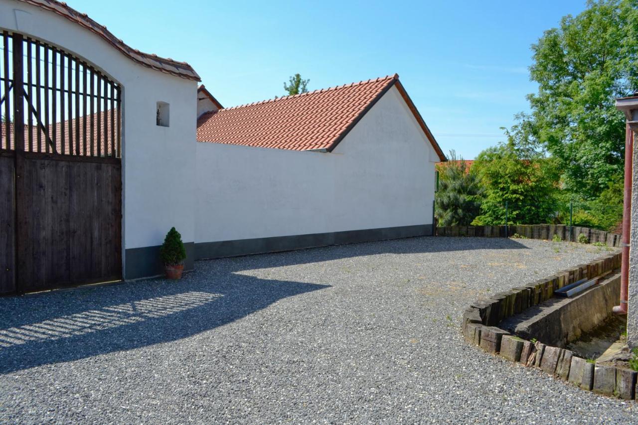 Blazkuv Statek Malsice Exterior foto